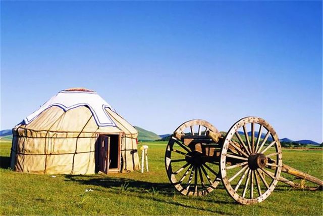 乾港集團高層草原自駕游 乾港集團高層草原自駕游